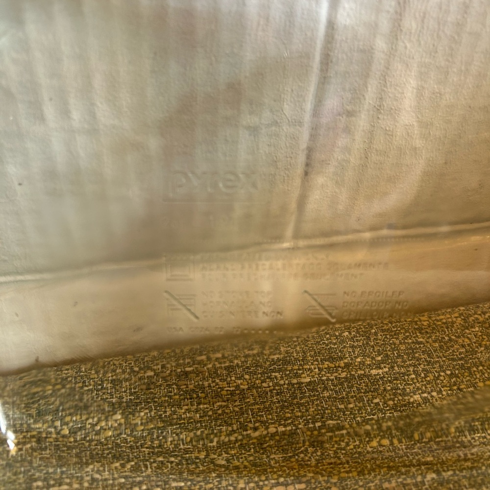 Pyrex - Picture 12 of 12